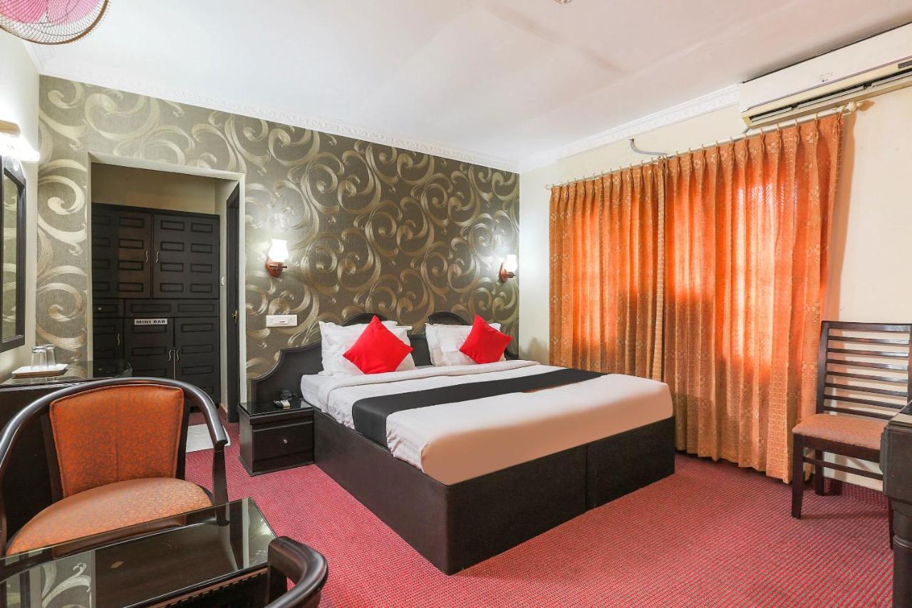 Capital O 72337 Hotel Konkan Tadka Bombay Extérieur photo