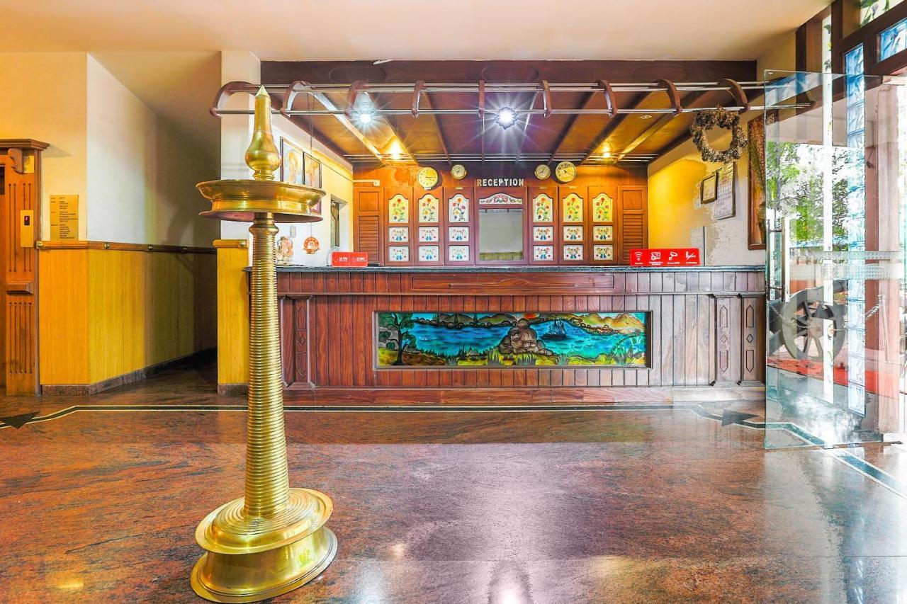 Capital O 72337 Hotel Konkan Tadka Bombay Extérieur photo
